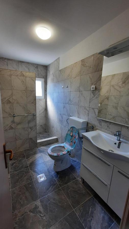 Apartment Pinoapplosinj Veli Lošinj 外观 照片