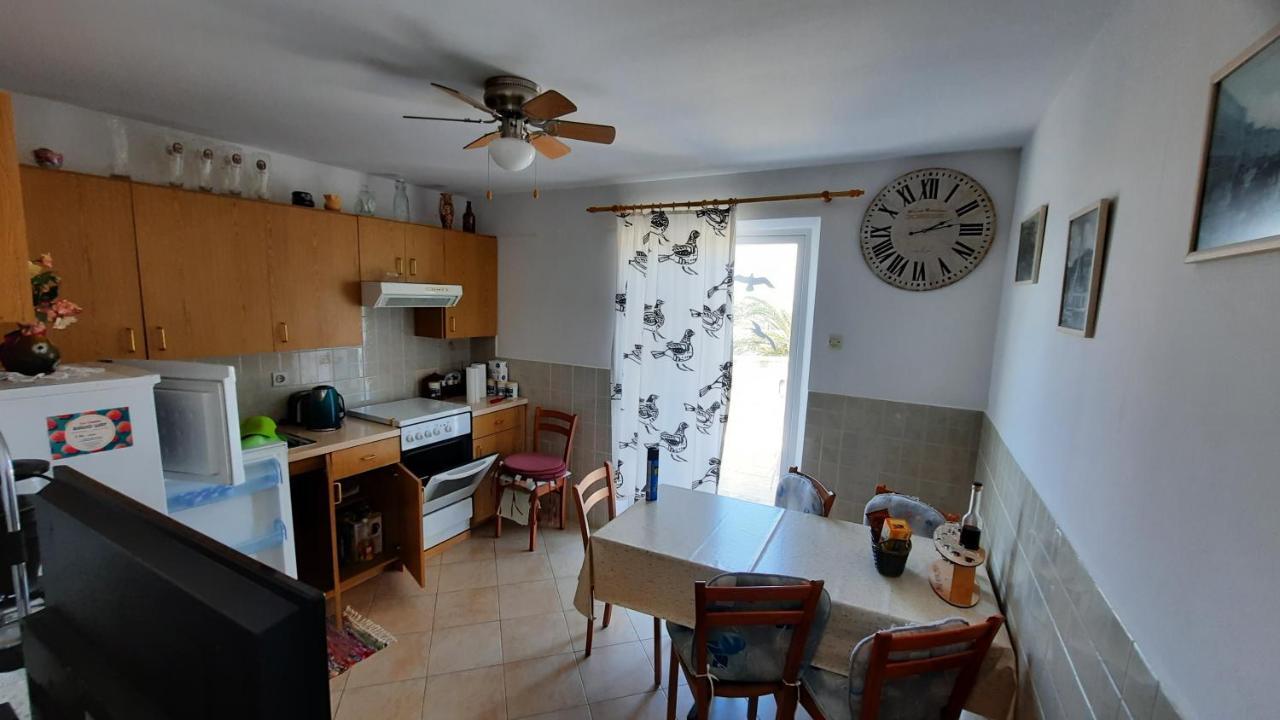 Apartment Pinoapplosinj Veli Lošinj 外观 照片